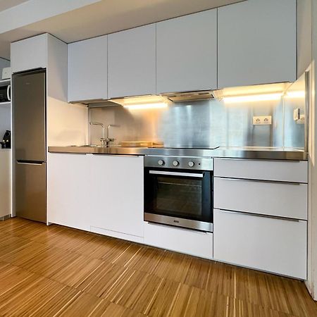 Stay U-Nique Apartments Pellaires Barcelona Ngoại thất bức ảnh