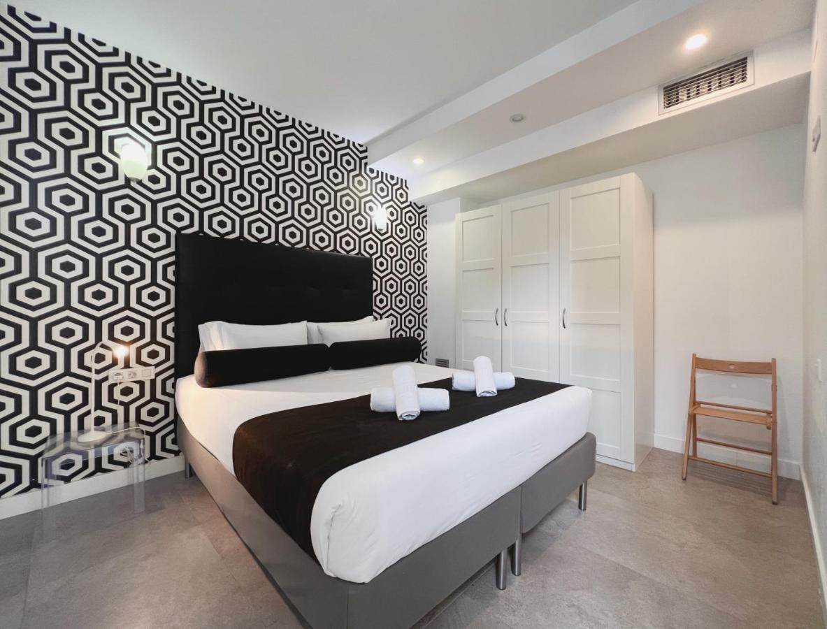 Stay U-Nique Apartments Pellaires Barcelona Ngoại thất bức ảnh