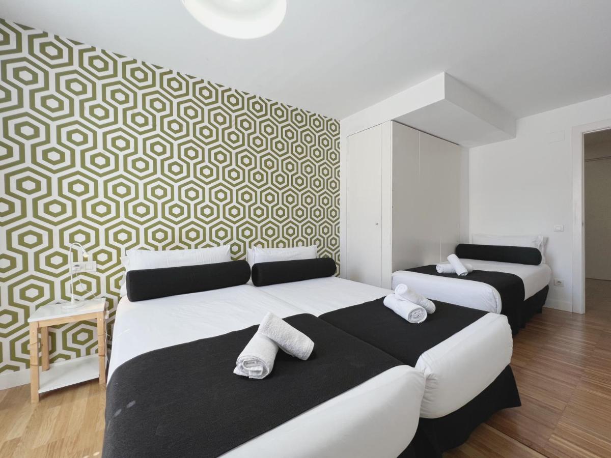 Stay U-Nique Apartments Pellaires Barcelona Ngoại thất bức ảnh