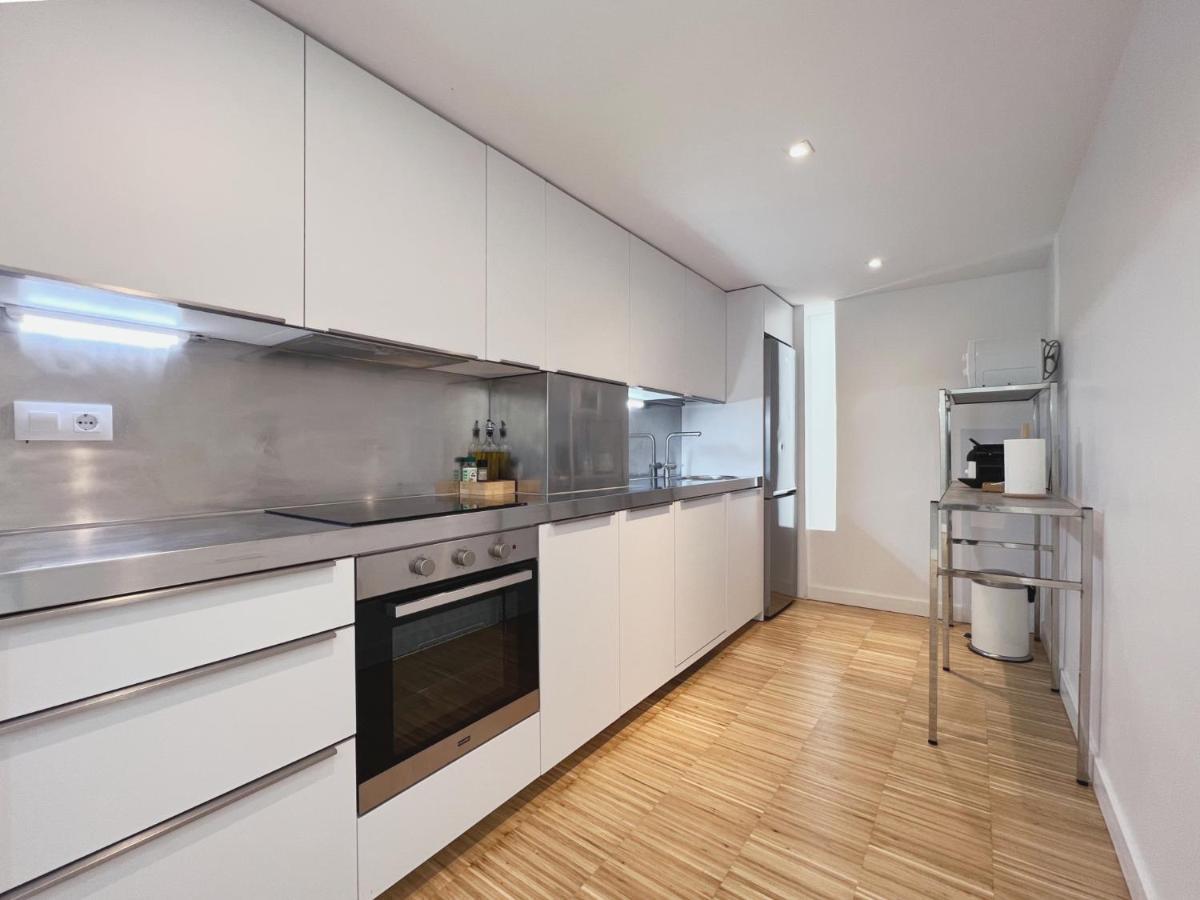 Stay U-Nique Apartments Pellaires Barcelona Ngoại thất bức ảnh