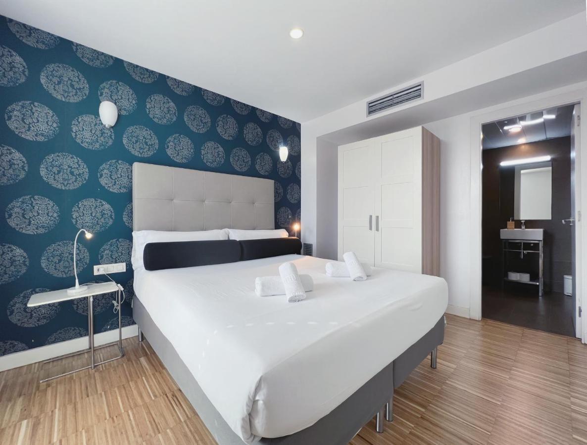 Stay U-Nique Apartments Pellaires Barcelona Ngoại thất bức ảnh