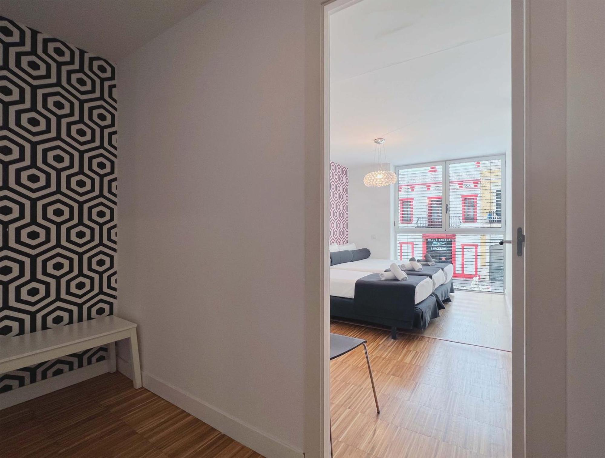 Stay U-Nique Apartments Pellaires Barcelona Ngoại thất bức ảnh
